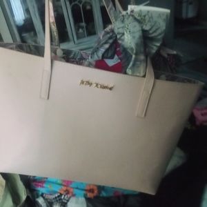 Purses (Dooney and Bourke, Jessica Simpson, Aldo, Karl Lagerfeld)
